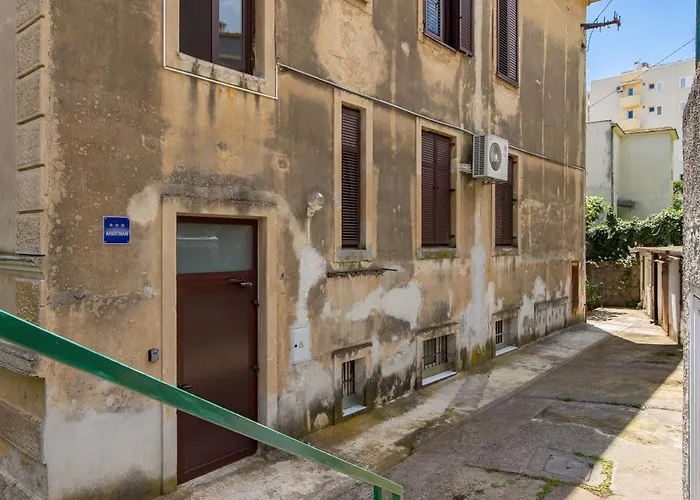 Paradise View Deluxe Apartamento *