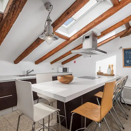 Paradise View Deluxe Διαμέρισμα