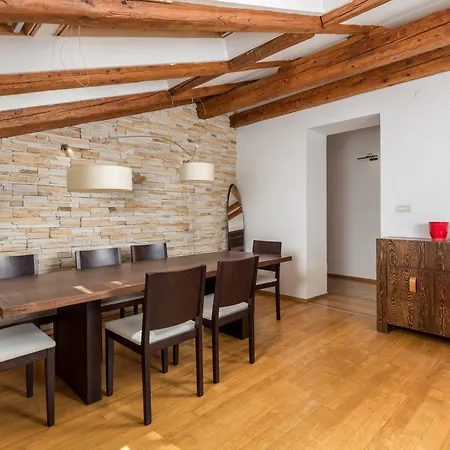 Paradise View Deluxe Οπατία