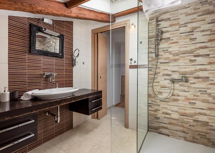 Paradise View Deluxe