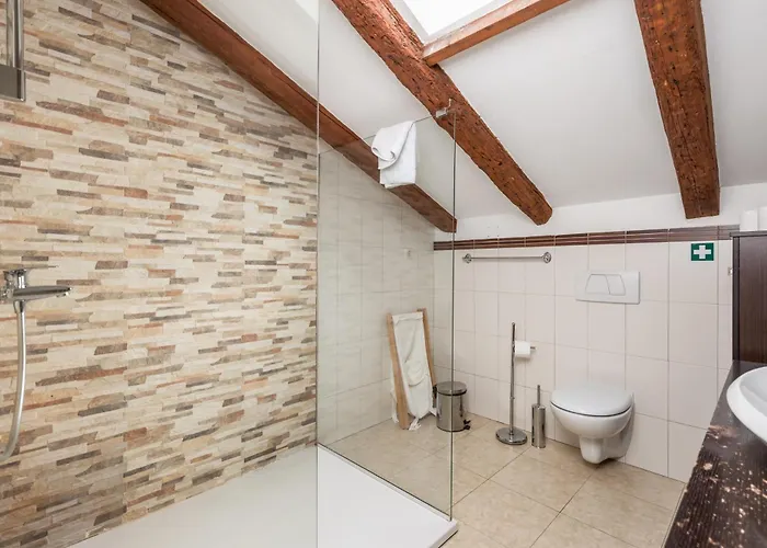 Paradise View Deluxe アパート オパティヤ