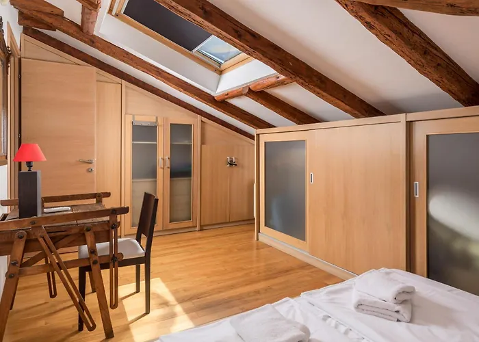 Paradise View Deluxe Apartment